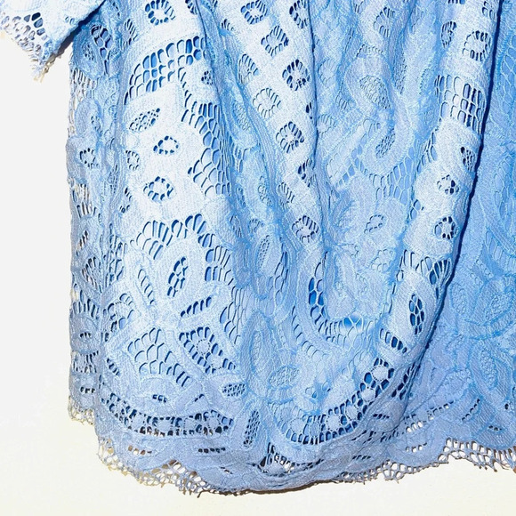 Express Periwinkle Blue Allover Lace Lined Off the Shoulder Top Medium Women’s - Picture 4 of 11
